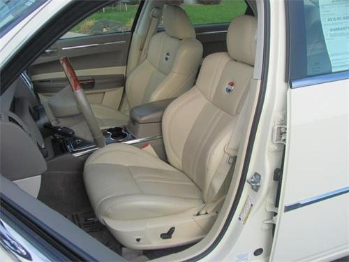 Chrysler 300C 2008 photo 1