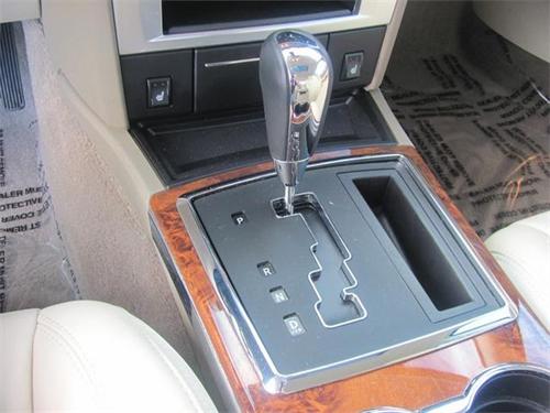 Chrysler 300C 2008 photo 4