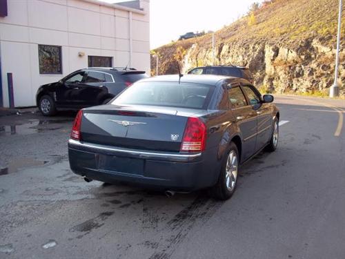Chrysler 300C 2008 photo 3