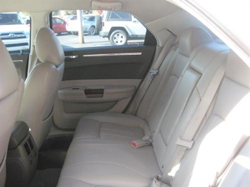 Chrysler 300C 2008 photo 4