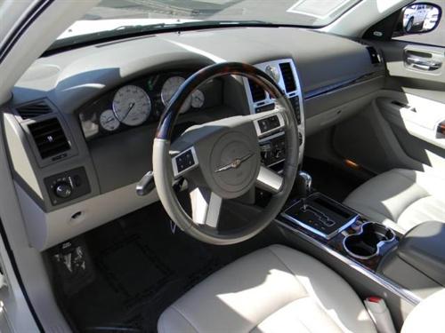 Chrysler 300C 2008 photo 5
