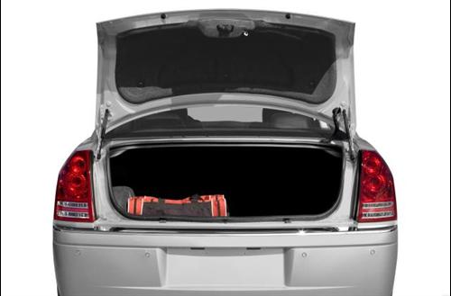 Chrysler 300C 2008 photo 3