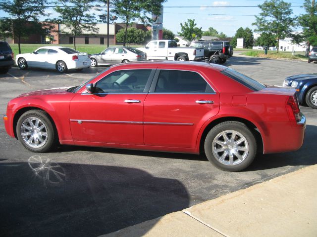 Chrysler 300C 2008 photo 2