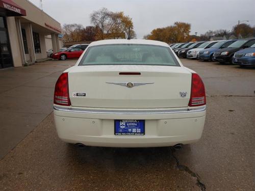 Chrysler 300C 2008 photo 1
