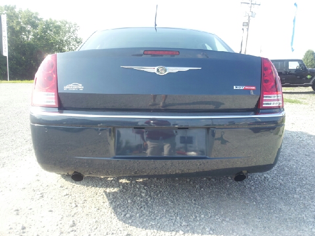 Chrysler 300C 2008 photo 4