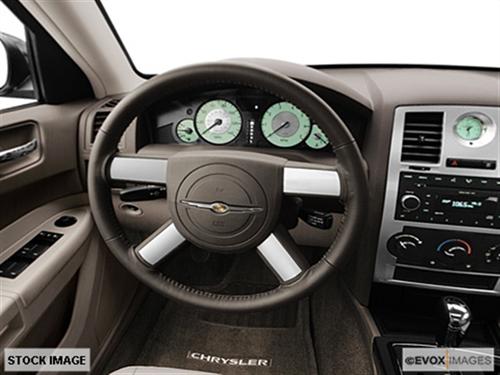 Chrysler 300C 2008 photo 3