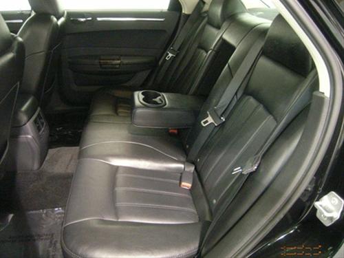 Chrysler 300C 2008 photo 4