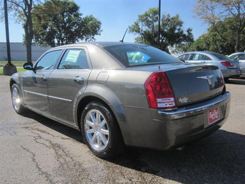 Chrysler 300C 2008 photo 1