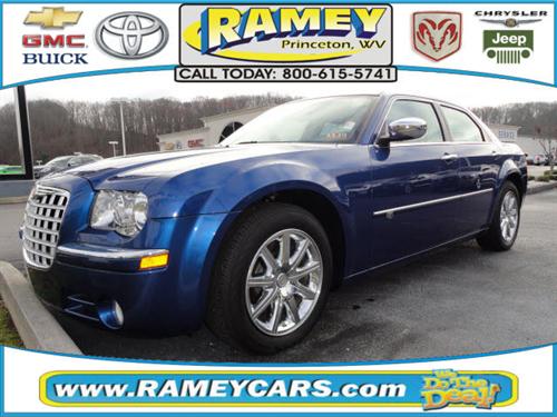 Chrysler 300C 4x4 XLT Other