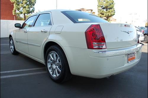 Chrysler 300C 2009 photo 3