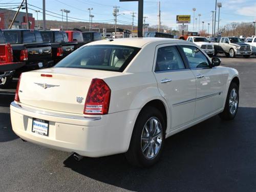 Chrysler 300C 2009 photo 5