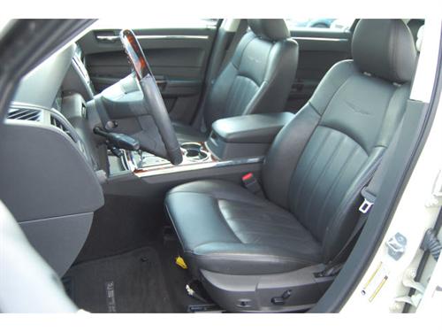 Chrysler 300C 2009 photo 1