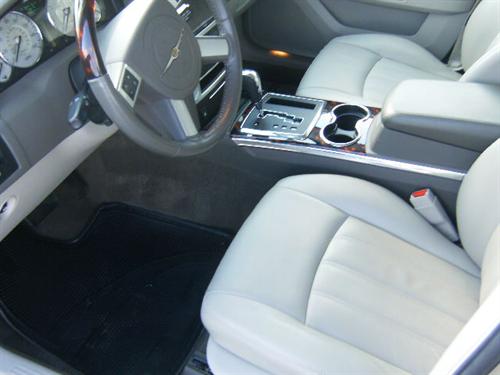 Chrysler 300C 2009 photo 2