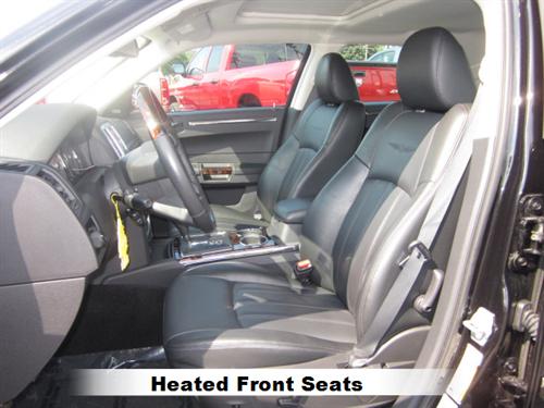 Chrysler 300C 4x4 XLT Other