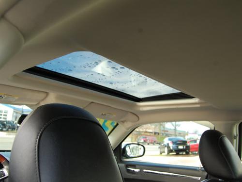 Chrysler 300C 2009 photo 1