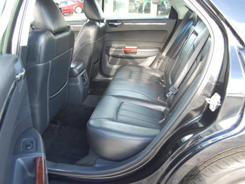 Chrysler 300C 2009 photo 5