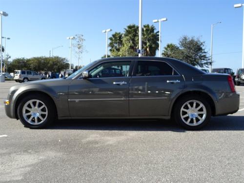 Chrysler 300C 2009 photo 1