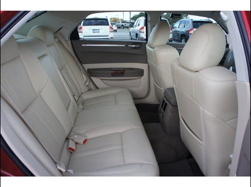 Chrysler 300C 2009 photo 1