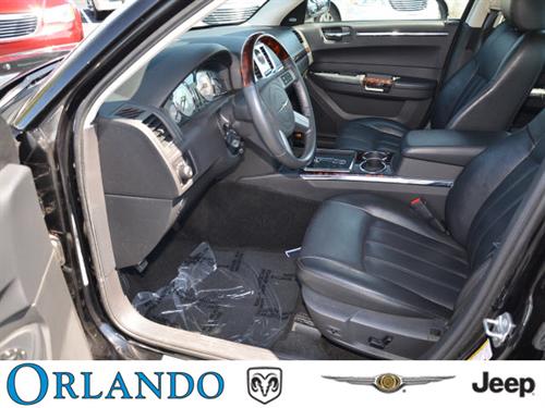 Chrysler 300C 2009 photo 3