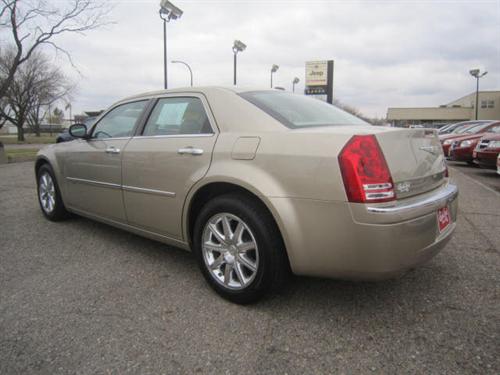 Chrysler 300C 2009 photo 1