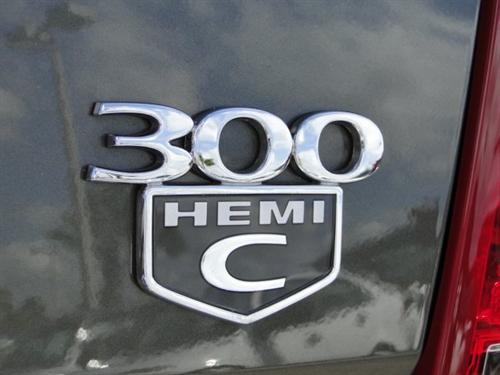 Chrysler 300C 2009 photo 1