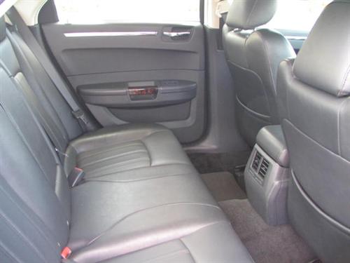 Chrysler 300C 4x4 XLT Other