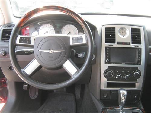 Chrysler 300C 4x4 XLT Other