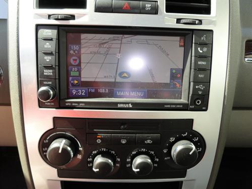 Chrysler 300C 2010 photo 2