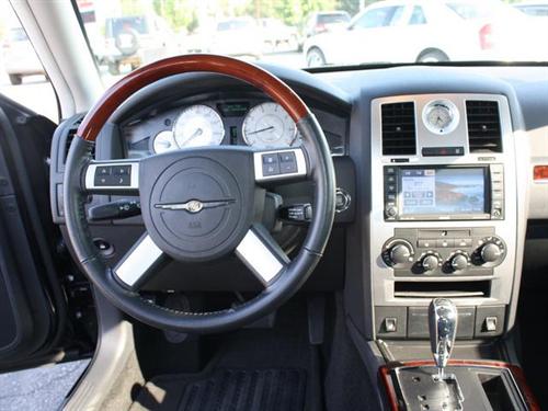 Chrysler 300C 4x4 XLT Other