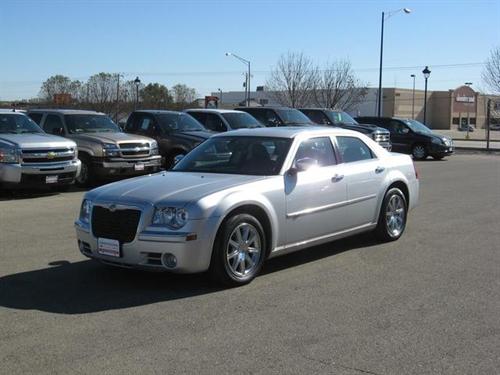 Chrysler 300C 2010 photo 5