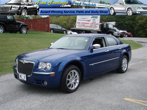 Chrysler 300C 2010 photo 5