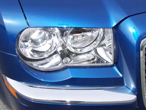 Chrysler 300C 2010 photo 2