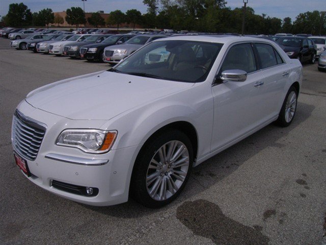 Chrysler 300C C240 4dr Sdn 2.6L Sedan Unspecified