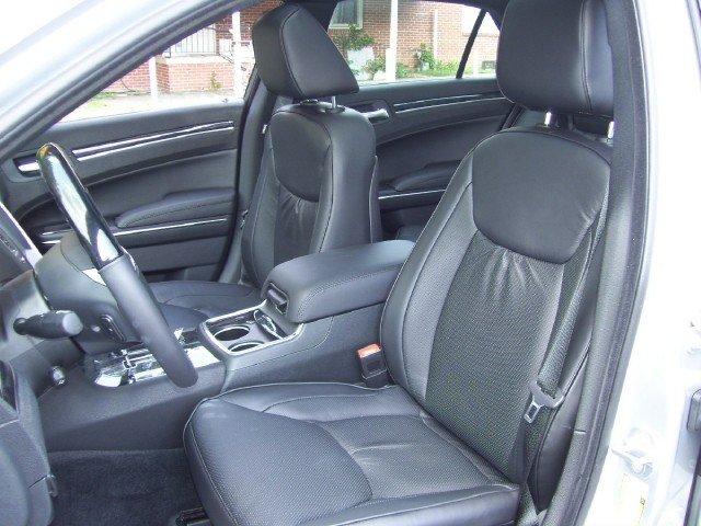 Chrysler 300C C240 4dr Sdn 2.6L Sedan Sedan