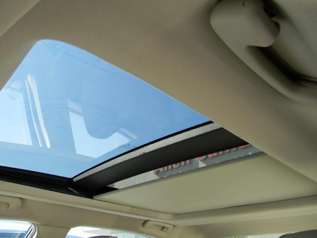 Chrysler 300C 2011 photo 5