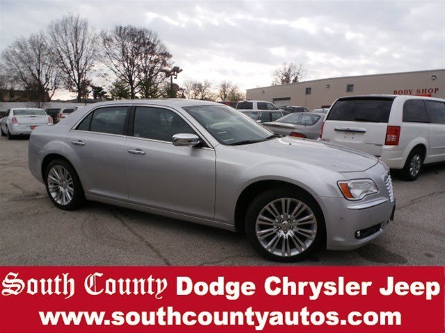 Chrysler 300C C240 4dr Sdn 2.6L Sedan Unspecified