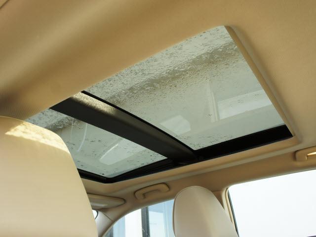 Chrysler 300C 2012 photo 5