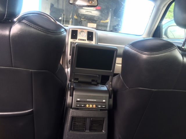 Chrysler 300C SRT-8 2006 photo 4