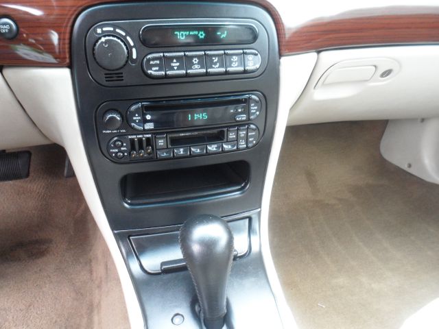 Chrysler 300M 1999 photo 24