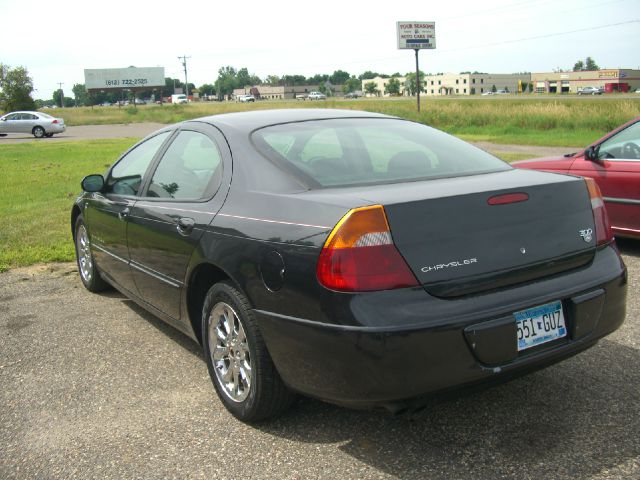 Chrysler 300M 1999 photo 3