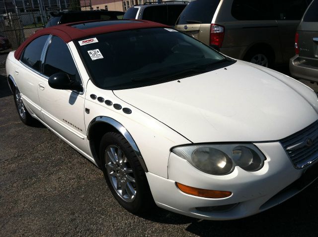 Chrysler 300M 2001 photo 4
