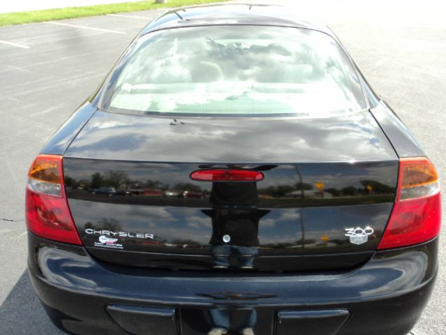 Chrysler 300M 2001 photo 2