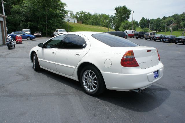 Chrysler 300M 2001 photo 2