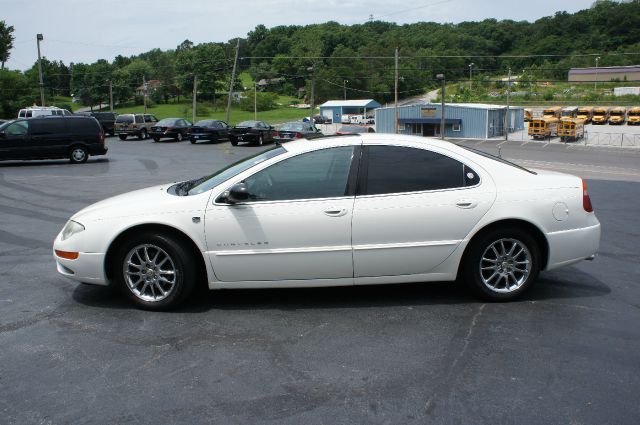 Chrysler 300M 2001 photo 4