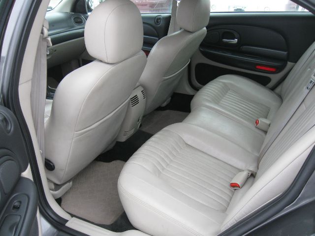 Chrysler 300M 2003 photo 2