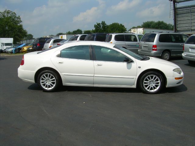 Chrysler 300M 2004 photo 4