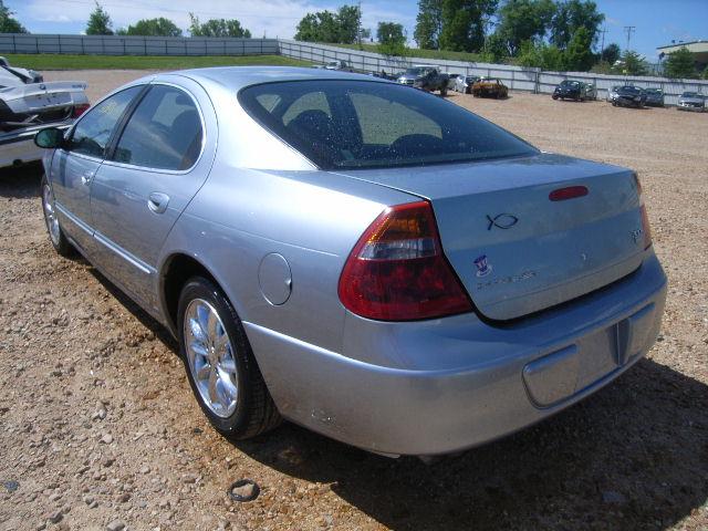 Chrysler 300M 2004 photo 2