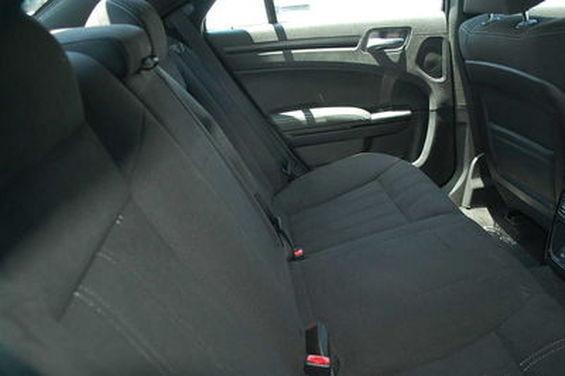 Chrysler 300S LT 4X4 Extra NICE MUST SEE Sedan