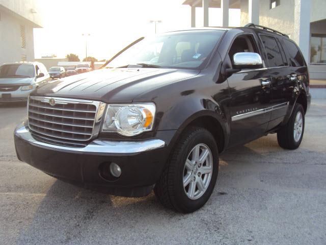 Chrysler Aspen 2007 photo 1