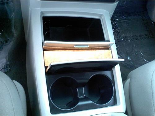 Chrysler Aspen 2007 photo 2